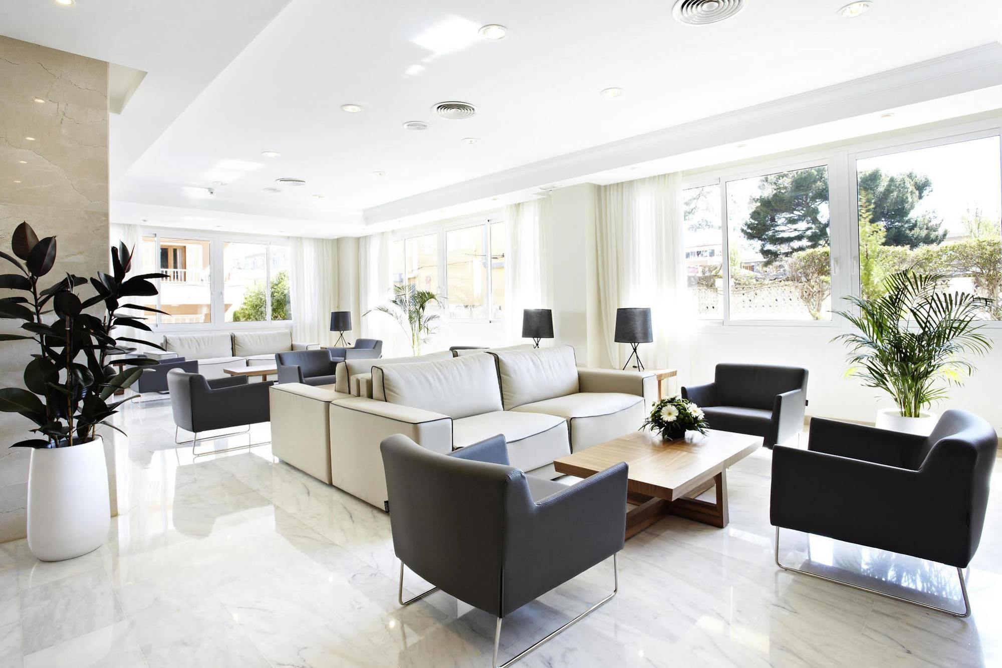 Grupotel Montecarlo Can Picafort  Exteriör bild